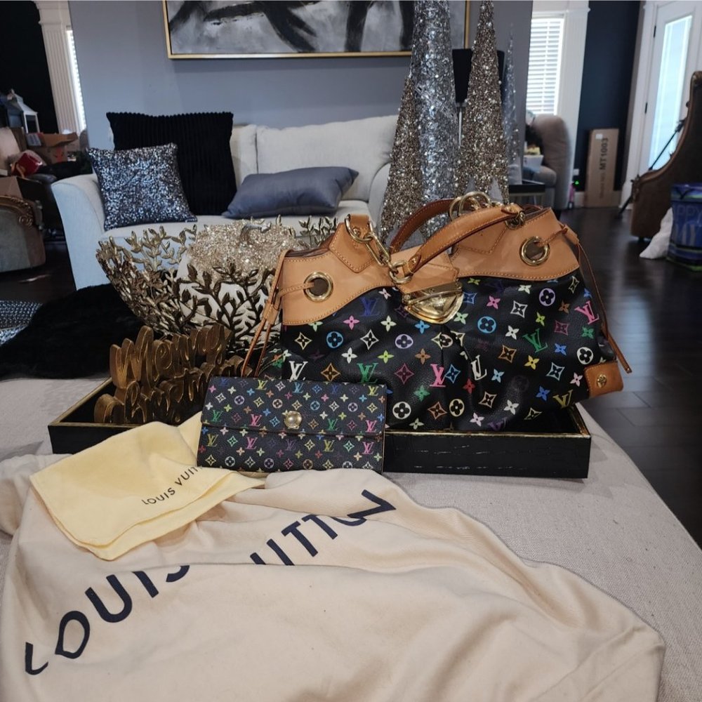 BUNDLE - VVGC Authentic Louis Vuitton Murakami Ursula, Wallet, & Dust Bags